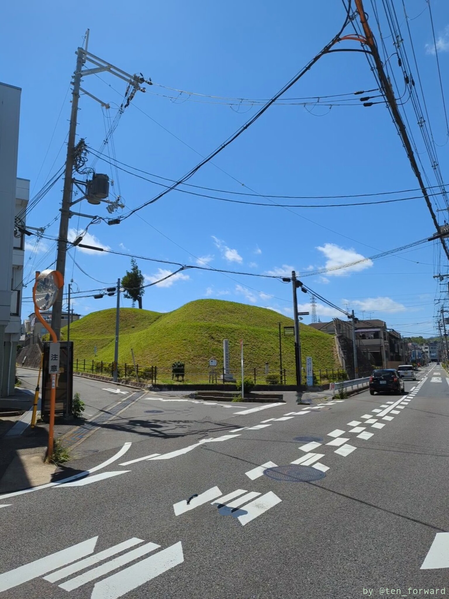 物集女車塚古墳東側から