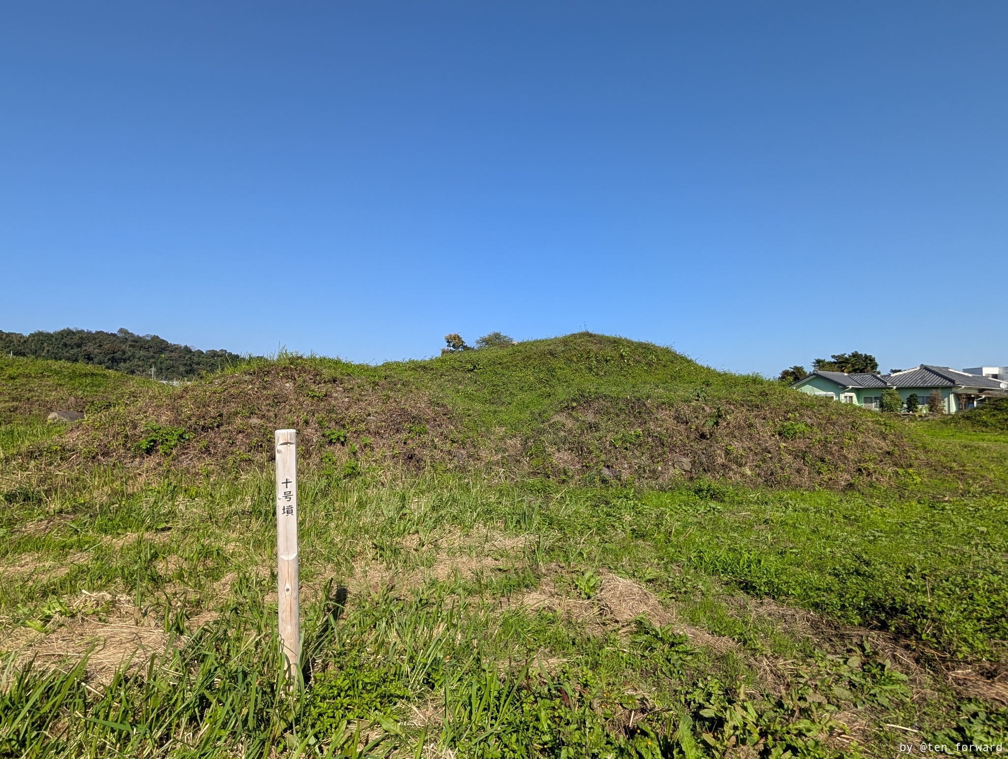 山名10号墳