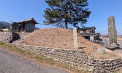 Featured image of post 朝倉ふるさと美術古墳館〜樹之本古墳〜根上松古墳