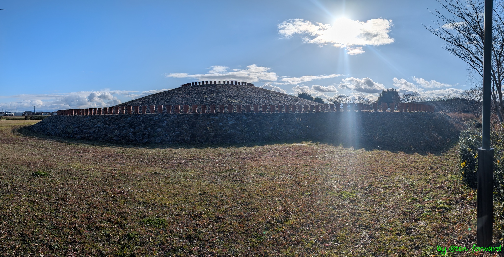 久保田山古墳(北から)