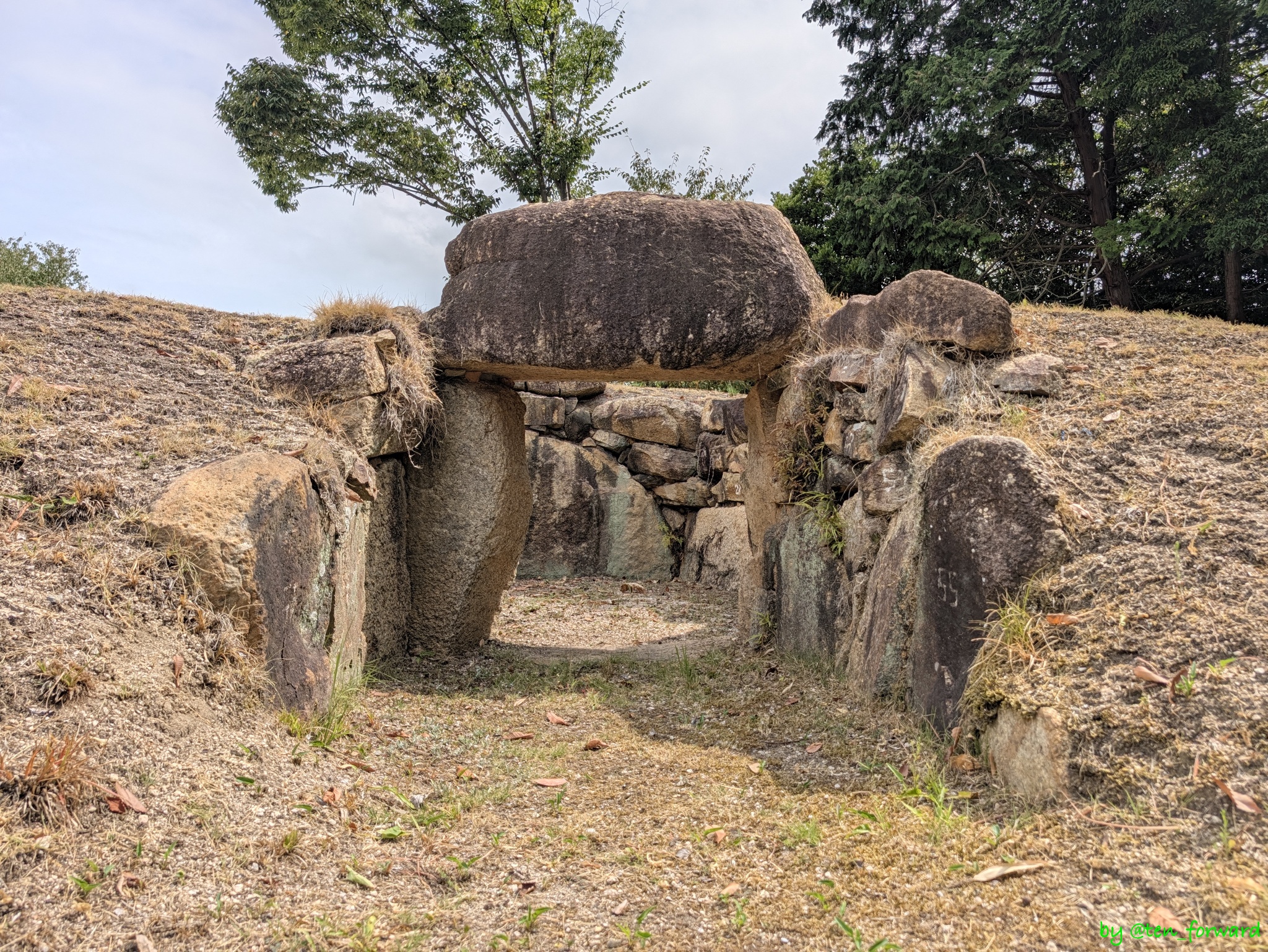 梅ヶ崎 2 号墳