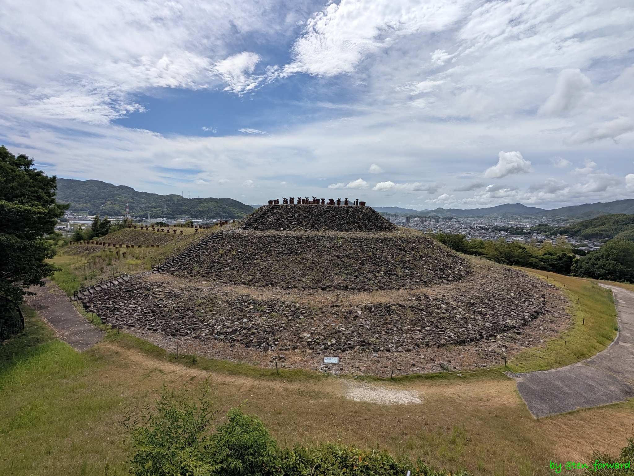 柳井茶臼山古墳